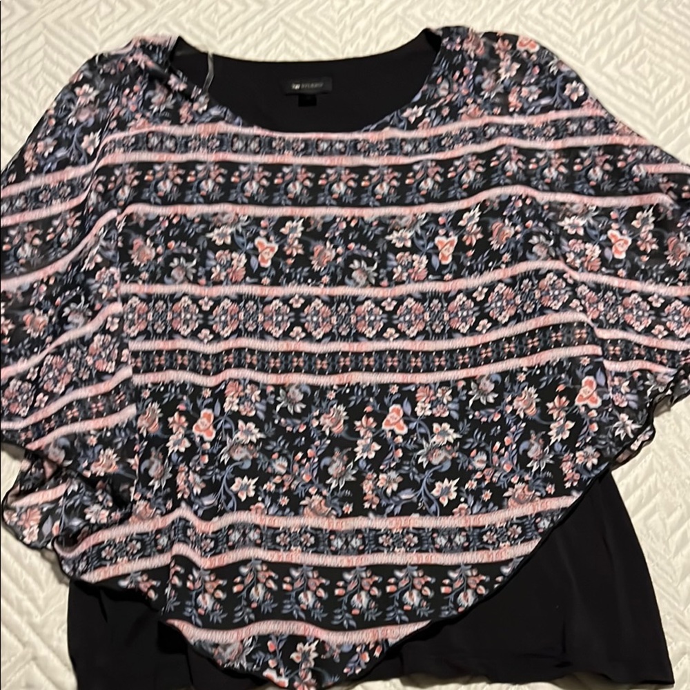 Floral Black and Pink Women's Top